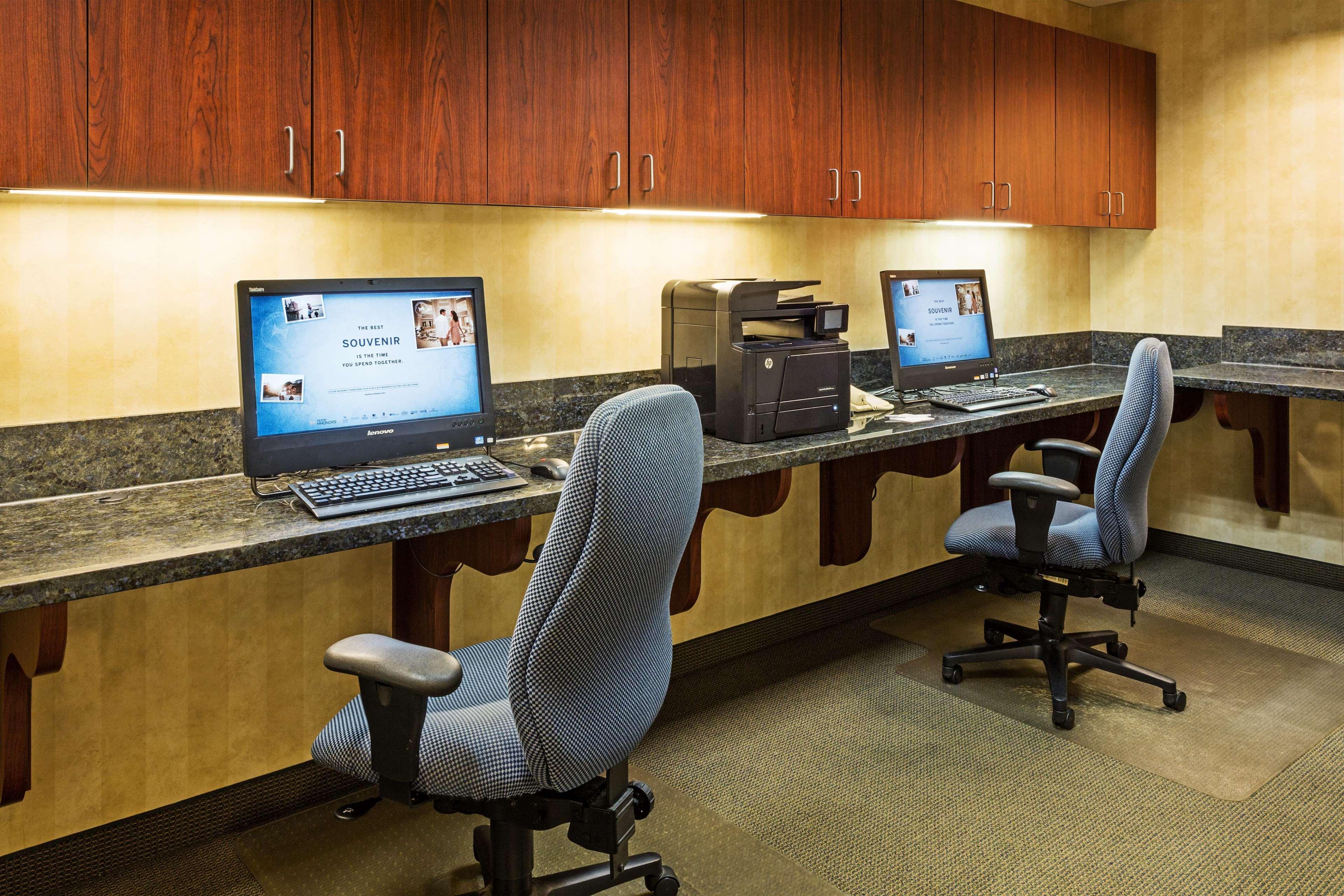 Hampton Inn & Suites Clinton Bagian luar foto