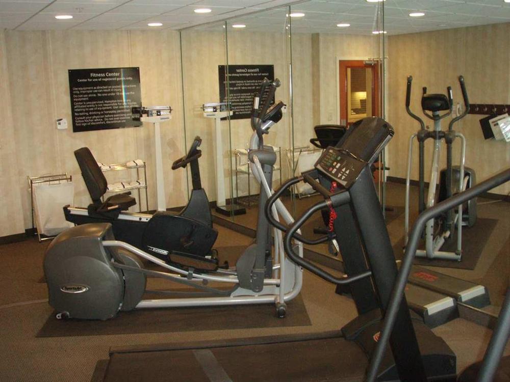 Hampton Inn & Suites Clinton Fasilitas foto