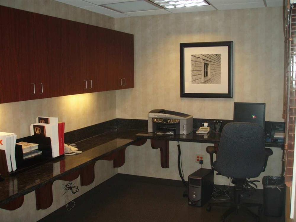 Hampton Inn & Suites Clinton Fasilitas foto