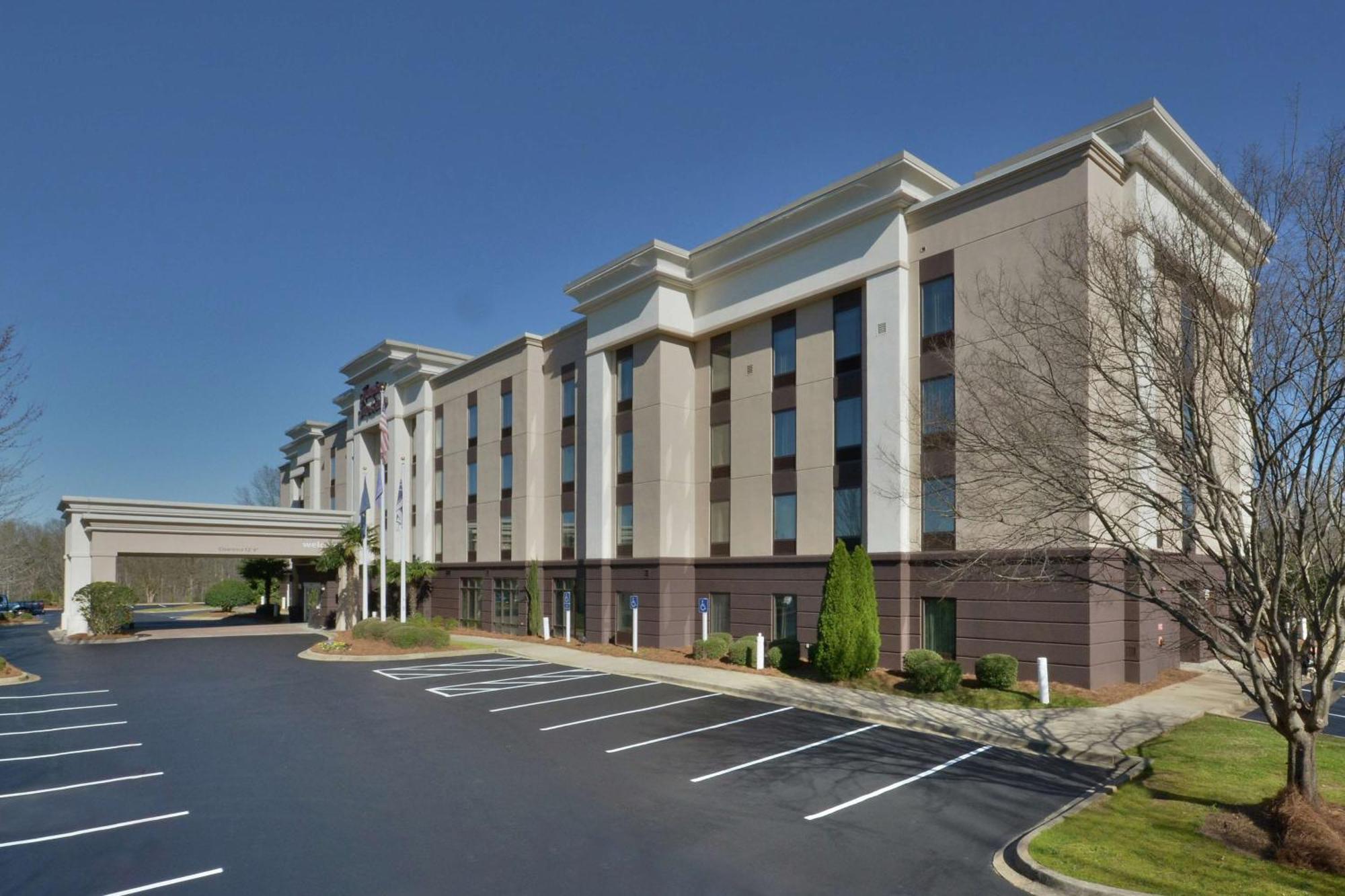 Hampton Inn & Suites Clinton Bagian luar foto