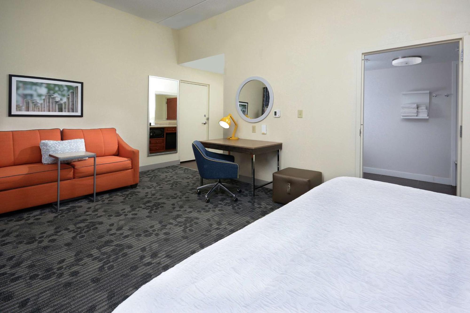 Hampton Inn & Suites Clinton Bagian luar foto