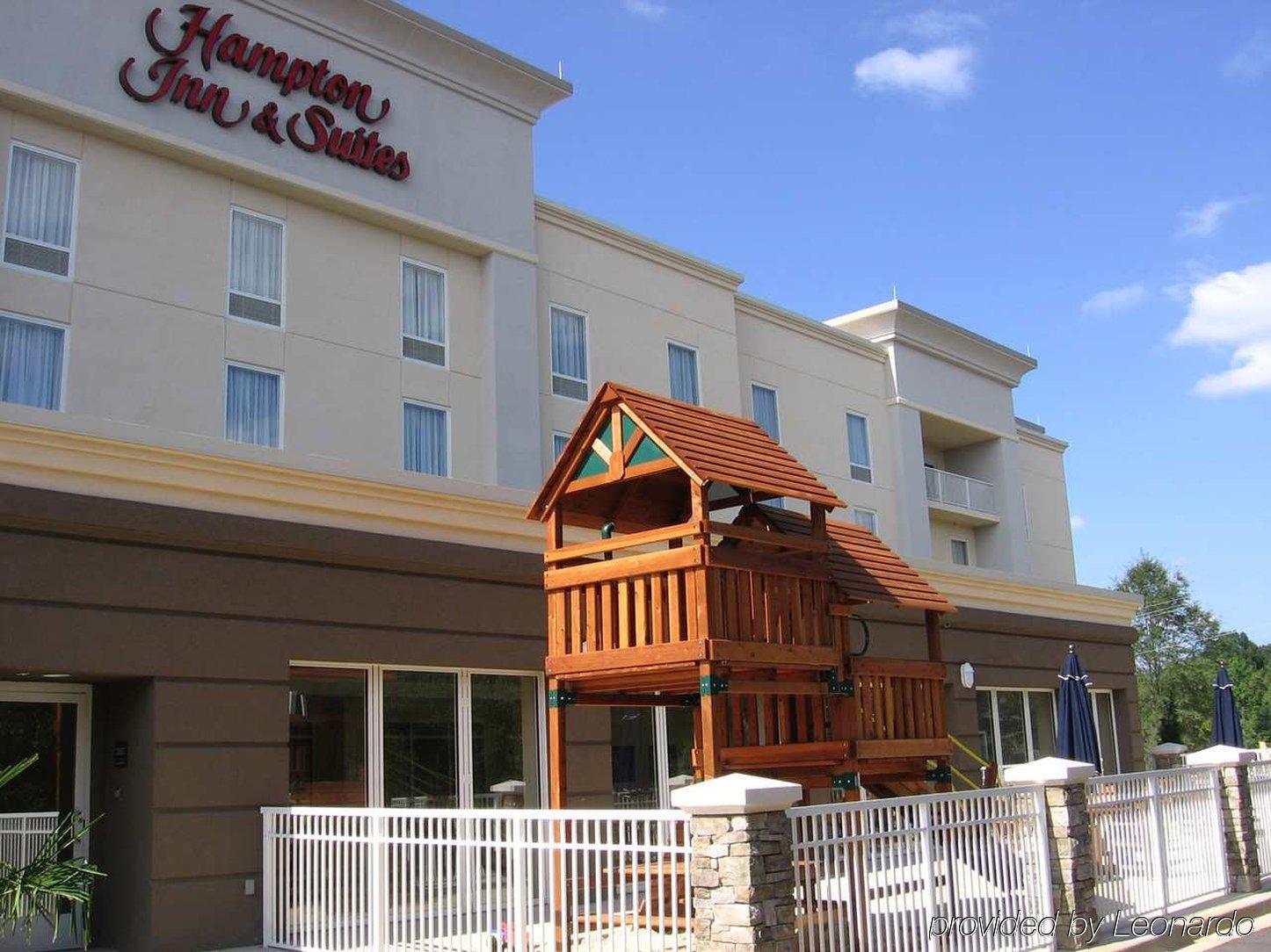 Hampton Inn & Suites Clinton Bagian luar foto